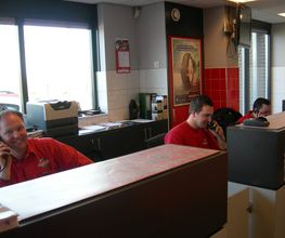 Essen BV Bandenservice Sloperij Accu's Van