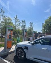 Get your car wash at Splash In located at 805 Parham Road, Richmond VA 