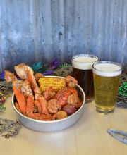 Angry Crab Shack & BBQ image 2