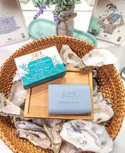 ANITA & ZAHA image 5