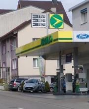 AGROLA Tankstelle in Degersheim bei Ford Auto-Garage. Zwei Tanksäulen. 