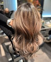 Hinz & Kunst Haarkultur Bild 9