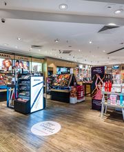 Douglas Berlin Linden-Center Bild 2