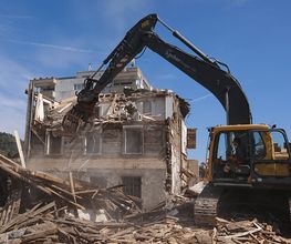 Lacher Bagger AG Bild 1