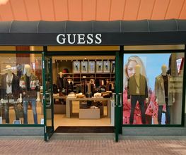 GUESS imagen 2