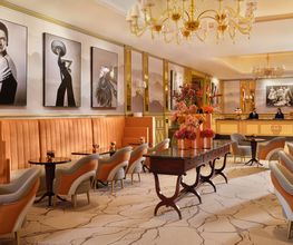 Il Salotto lobby lounge