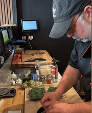 Kinsu Nikkei Sushi Bar image 6