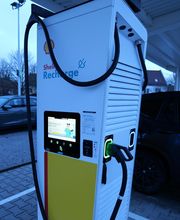 Shell Recharge Charging Station Bild 6