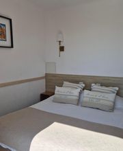 Hôtel Restaurant La Petite Bohème image 1