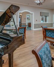 La Bonne Maison Senior Living image 4