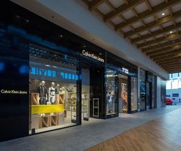 Calvin Klein Jeans immagine 2