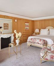 Four Seasons Hotel George V, Paris image 6