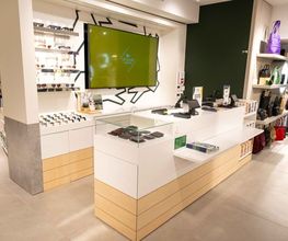 Lacoste Angers image 1