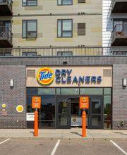 Tide Cleaners image 2