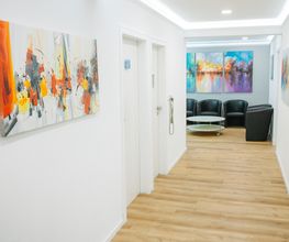 Wartezimmer Zahnarztpraxis zak10 - Zahnärzte am Klagesmarkt 10 Hannover.jpg