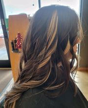 Fantastic Sams Cut & Color image 8