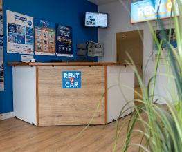 Rent A Car image 5