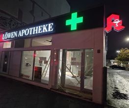 Aussenansicht der Löwen-Apotheke