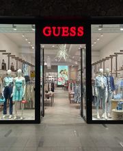 GUESS imagen 2