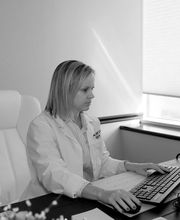 Michelle K. Griner, APRN, CNM image 2