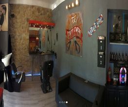 Barb'R Shop image 6