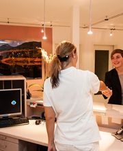 Zahnarztpraxis Obertor Nebojsa Komadina Bild 7