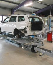 Carrosserie du Pont de Thielle SA Bild 8