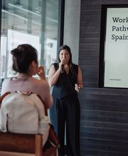 Paper Planes Immigration Services imagen 1