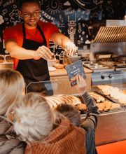 Ob große oder kleine Kunden... Uns liegen alle am Herzen. So haben wir ein eigenes, wunderschönes Kindermalbuch entwickelt.