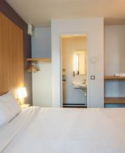 B&B HOTEL Amiens Longueau image 1