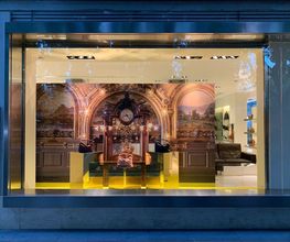 LOEWE Plaza Nueva imagen 4