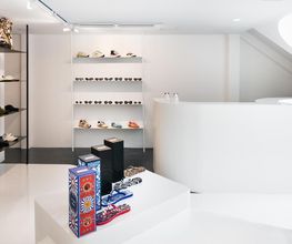 LK | Sneakers & Apparels imagen 13