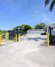 Storage King USA image 11