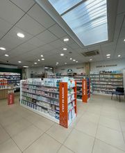 Pharmacie Bonnecombe image 7