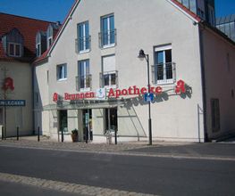 Aussenansicht der Brunnen-Apotheke