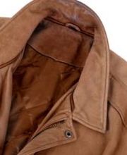 Leder-Reinigung (Handwerkliche Behandlung)
Gilet, Lederimitation
Hemden
Hose, Jupe, Shorts, Jacke mit Ledereinsätzen  Nappaleder +10% Zuschlag
Blouson, Jacke, Kleid – Nappaleder +10%
Mantel – Nappaleder +10%
Pelz