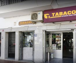 estanco-cava-emerita-fachada-01.jpg