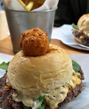 Arca Alacati - Düsseldorf Burger Smashburger Restaurant Bild 1