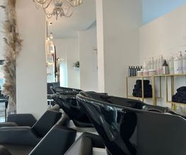 7th Sense Hairstyling Bild 9