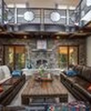 Real Estate at the Lake with Valerie Littrell image 3