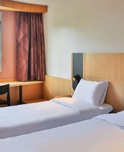 B&B HOTEL Les Sables-d'Olonne Centre Gare image 7