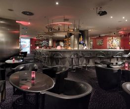 Checkpoint Bar im Maritim proArte Hotel Berlin - Gemütliches Ambiente