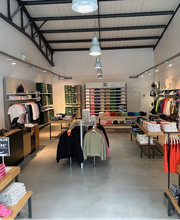 Lacoste Outlet Nailloux Outlet Village image 1