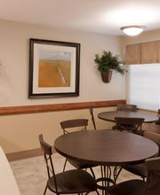 Burnett Manor image 13