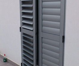 persianas-perez-puertas-realizados-04.jpg