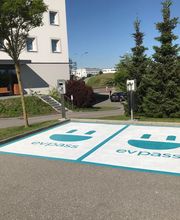 Shell Recharge Charging Station Bild 1