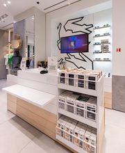 Lacoste Saint Lazare image 9