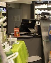 Amavita-du-Collège-caissier