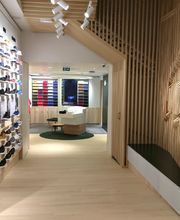 Lacoste Bordeaux Dijeaux image 10