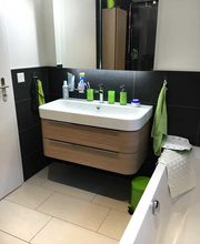 Planen Sie einen Umbau? Wir sind Ihr fachmännischer Partner für Renovationen. Wir besichtigen die Baustelle und beraten Sie kompetent. Zusammen besprechen wir Ihre Vorstellungen und zeigen Ihnen auf, welche Möglichkeiten es gibt: von der Verlegeart eines Steinbodens, bis zur Fugenfarbe.